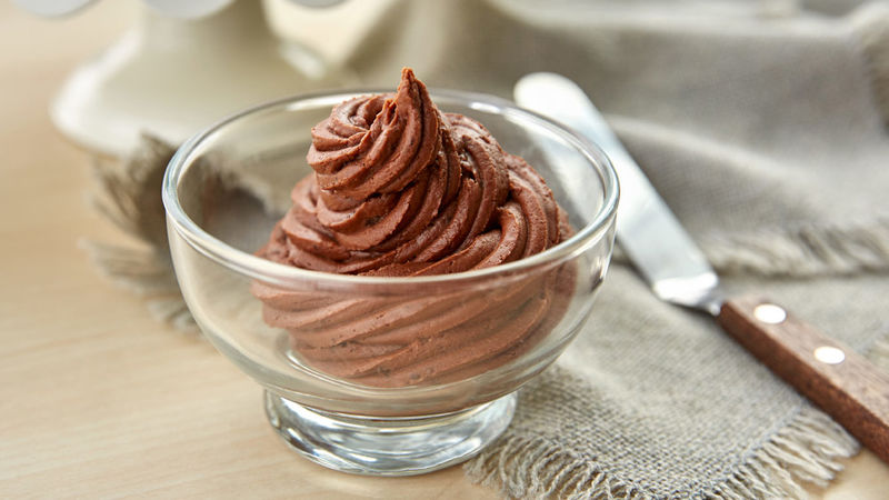 chocolate buttercream with cocoa powder