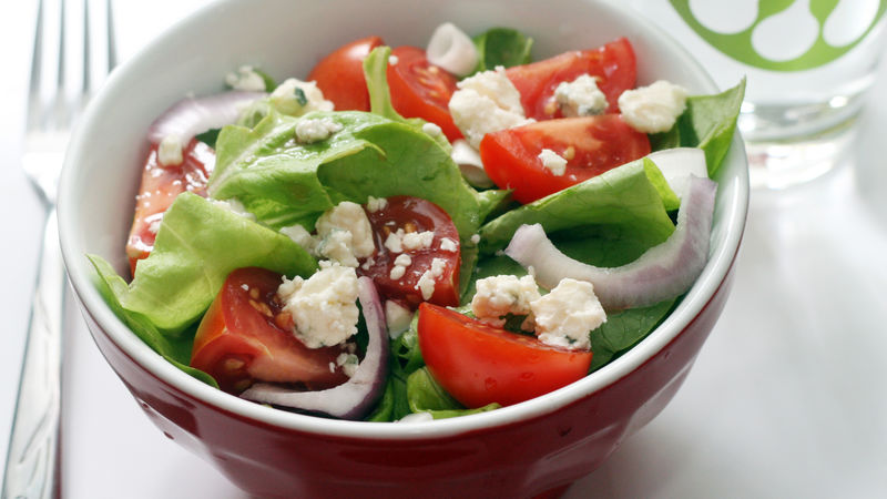 Blue Cheesed Green Salad with Pear Dressing