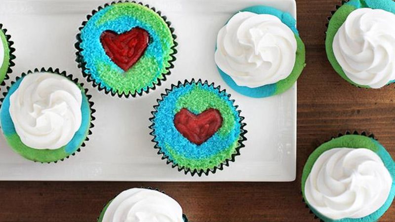 Earth Day Reveal Cupcakes