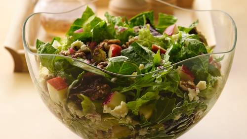 Apple, Blue Cheese and Walnut Salad-image