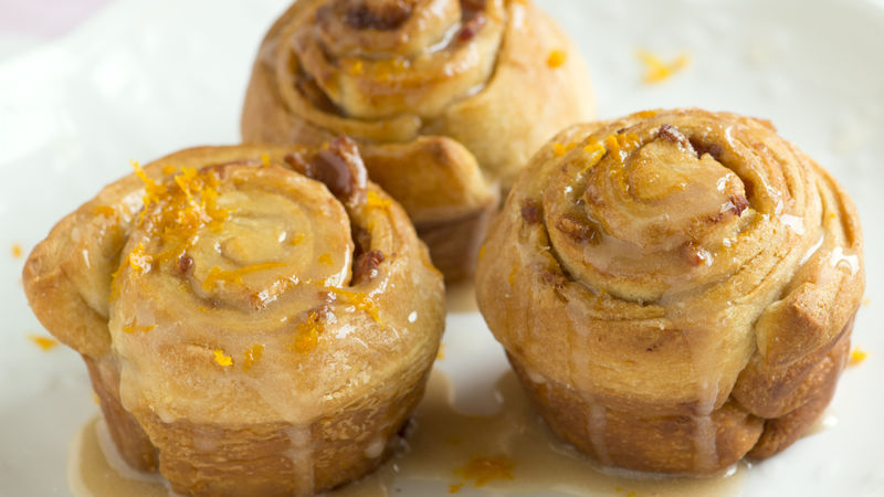 Maple-Bacon Cinnamon Rolls
