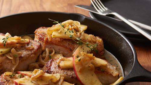 Pork Chops with Apples and Onions Recipe