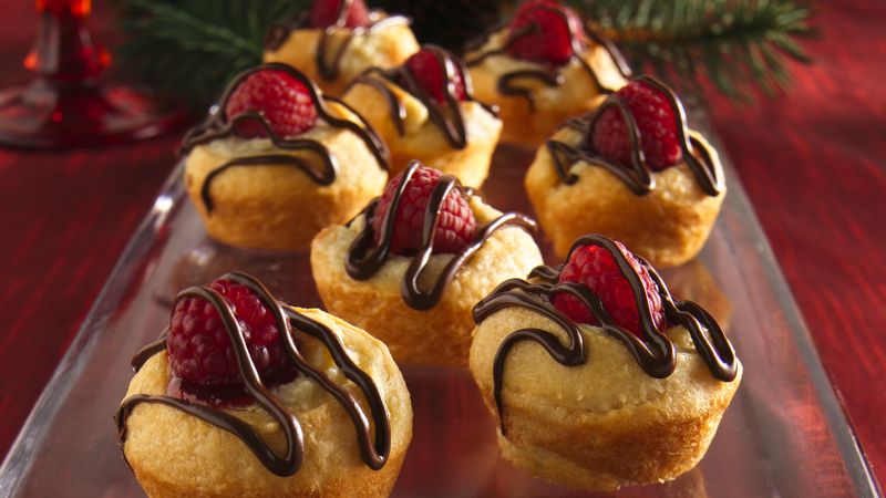 Mini Raspberry-Almond Swirls