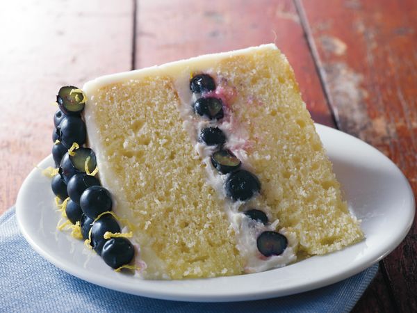 Lemon Buttercream Cake with Blueberries