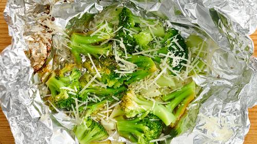 Lemon-Parmesan Broccoli Foil Packs-image