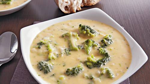 Slow Cooker Three Cheese Broccoli Soup Recipe Bettycrocker Com