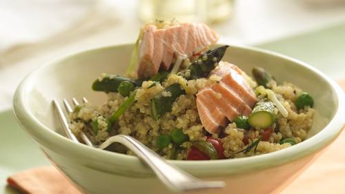 Quinoa Pilaf with Salmon and Asparagus-image
