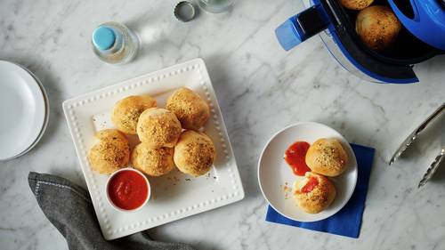 Air Fryer Cheesy Pepperoni Pizza Balls-image