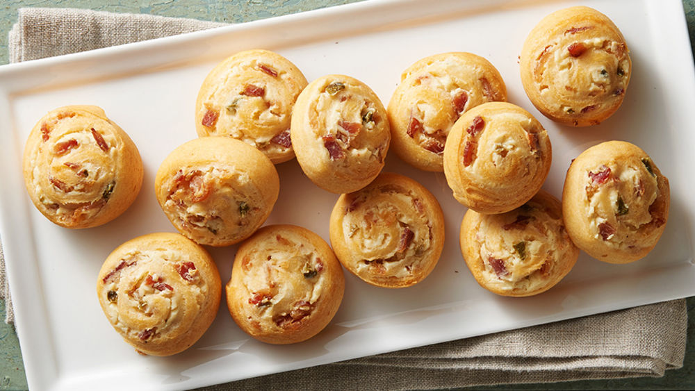 BaconJalapeño Popper Pinwheels recipe from