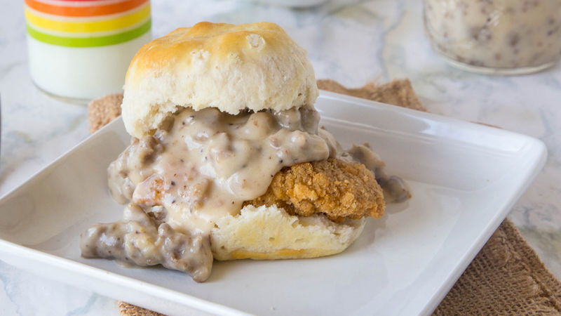 Easy Chicken And Biscuit Sandwiches With Sausage Gravy Recipe Pillsbury Com