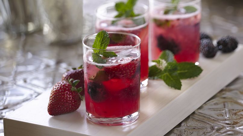 Strawberry and Blackberry Mojito