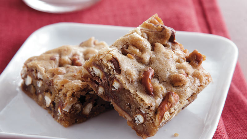 Pretzel Toffee Blondies