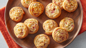 Jalapeño-Bacon Crescent Pinwheels