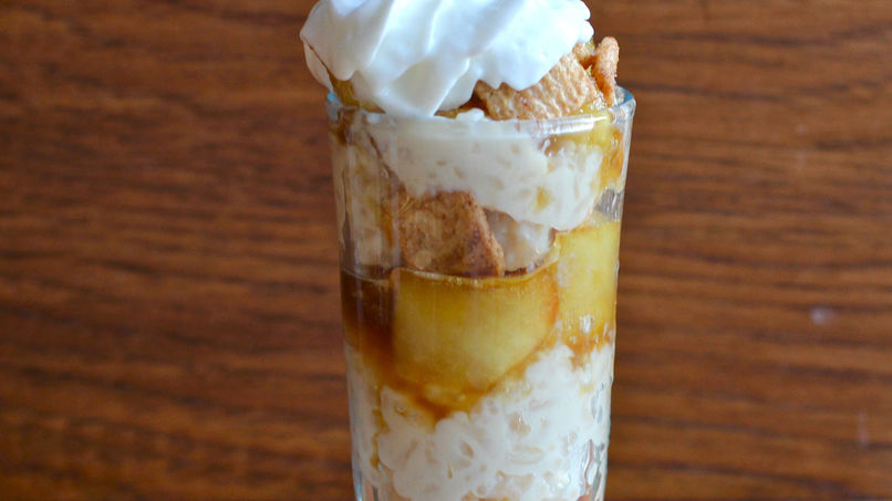 Rice Pudding Parfait with Apples and Cinnamon Toast Crunch™