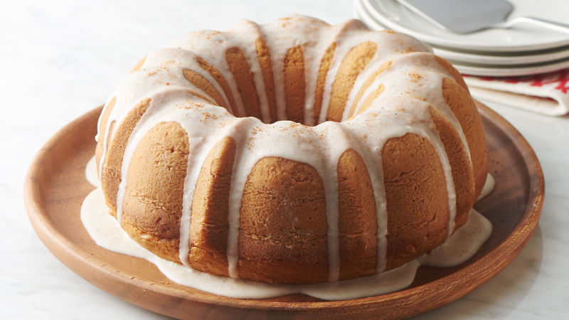 Boozy Eggnog Bundt Cake