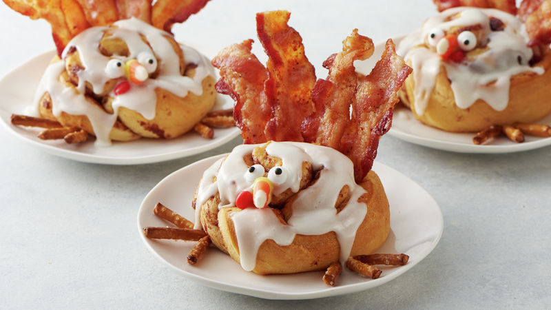 Cinnamon Roll Turkeys prepared recipe on plates