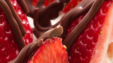 Strawberries and Cream Pie