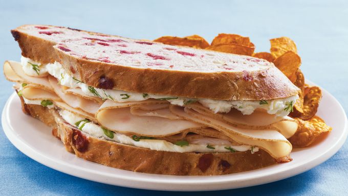 Fast and Fresh Chicken Sandwiches