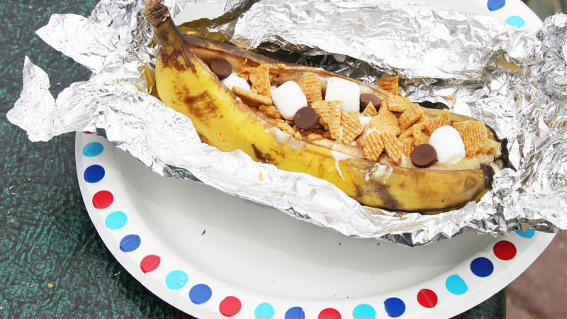 Campfire S Mores Banana Boats Recipe Bettycrocker Com