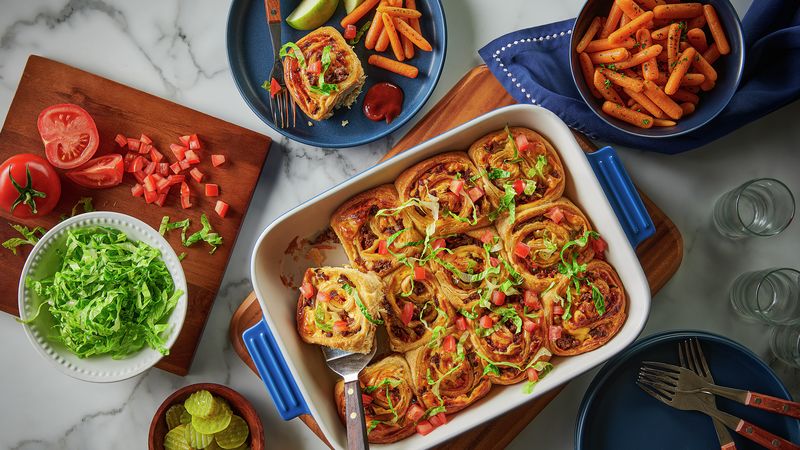 Cheeseburger Crescent Roll Bake