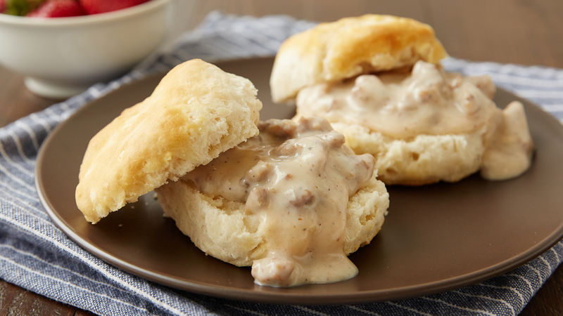 easy-biscuits-and-gravy-for-two-recipe-pillsbury